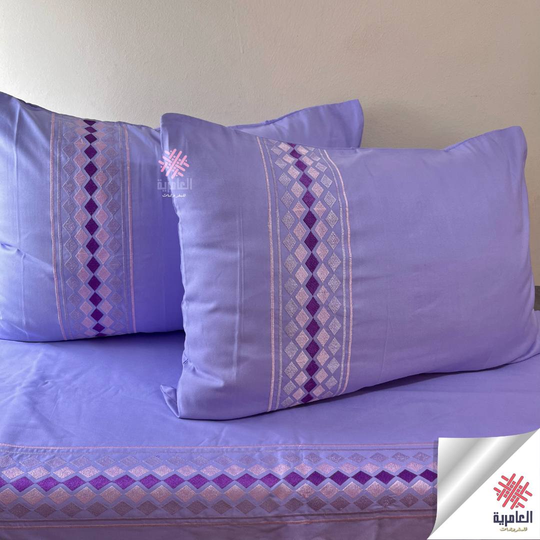 طقم ملاية مطرز بتصميم مثلثات – 4 قطع 5119