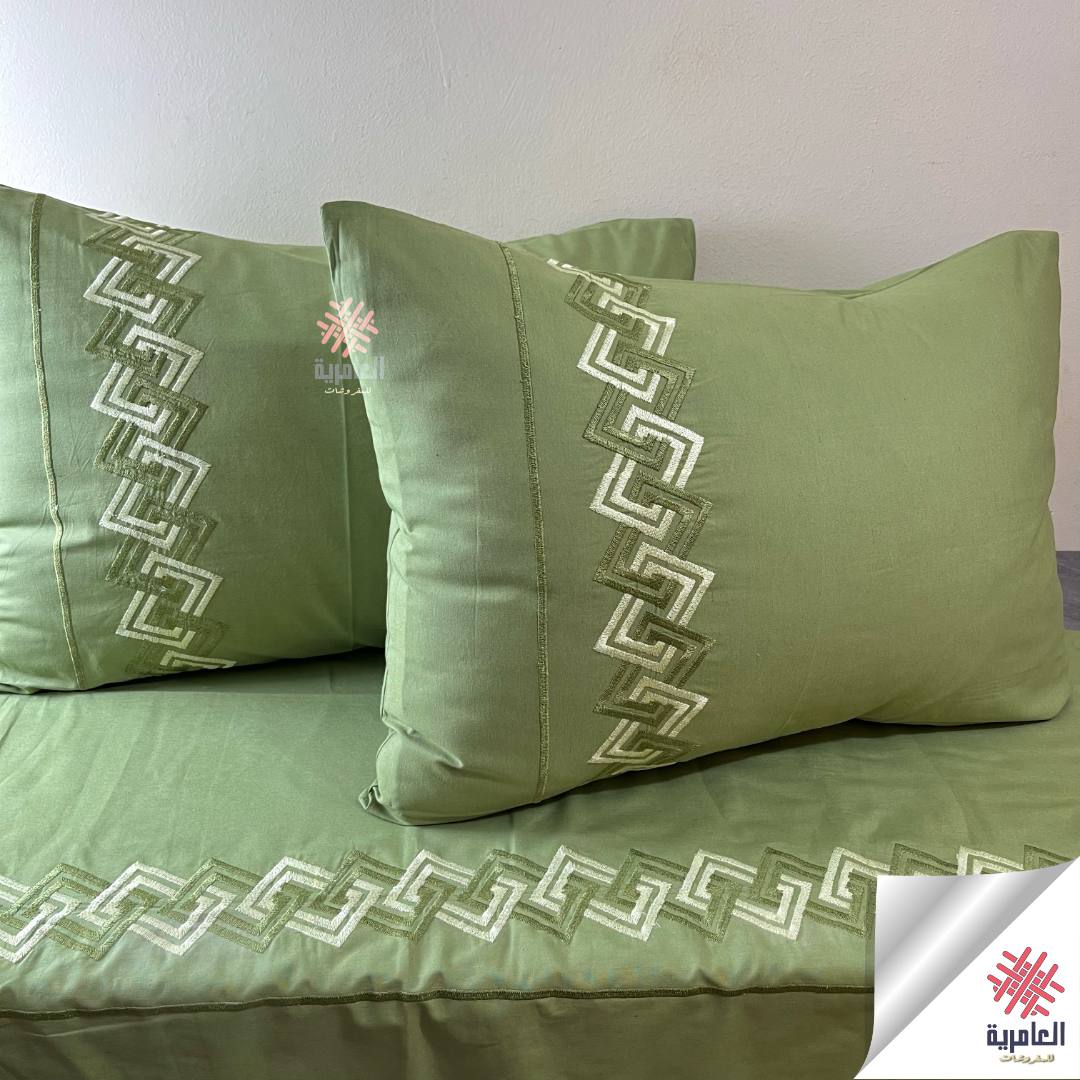 طقم هندسي مطرز 5131