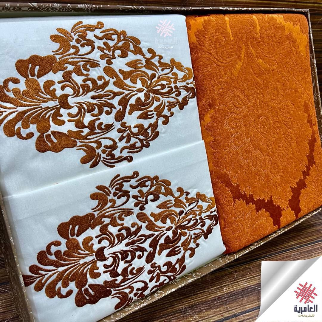 طقم  ارابيسك  (كوفرته + طقم سرير)