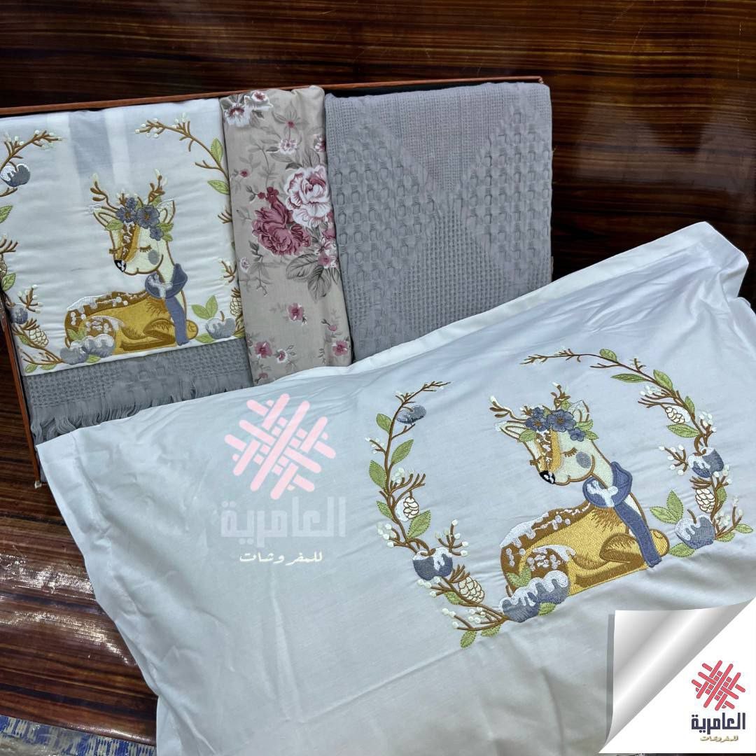 طقم غزالة كبير ( كوفرته+طقم سرير)